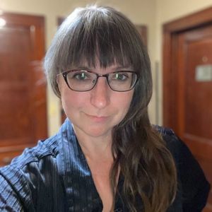 Meet your Posher, Melissa